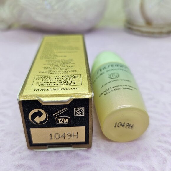Shiseido Legendary Enmei Ultimate Luminance Serum 5ml & Renewing Cream 6ml Set - Picture 9 of 11